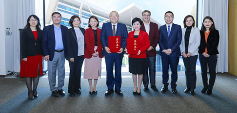 伟德体育 - 综合体育赛事平台|奥体中心相助同伴